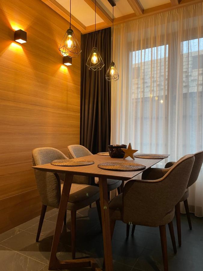 Woodside 431, - One Separate Bedroom 35m2- Free Parking & Apartment Kopaonik