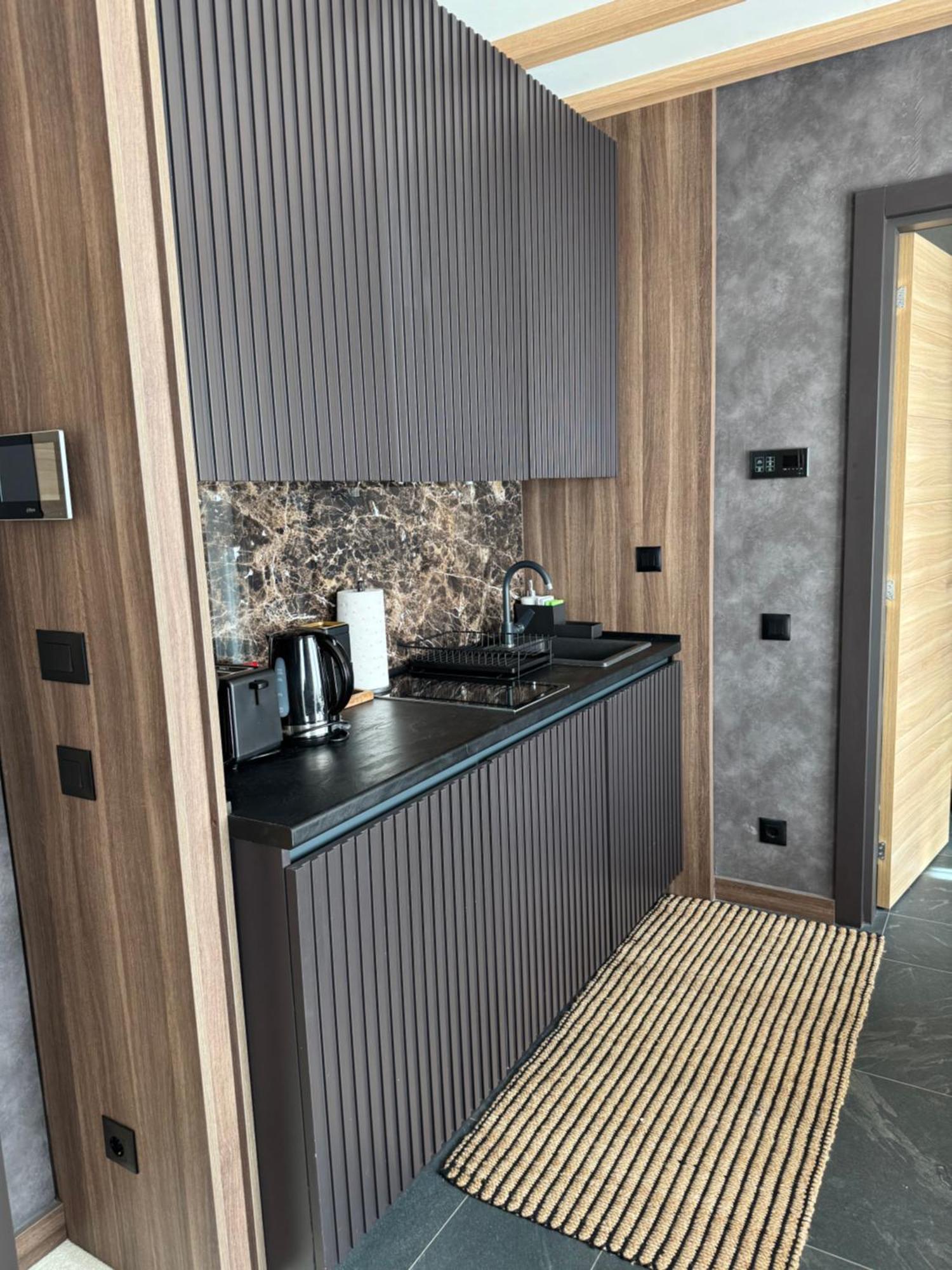 Woodside 431, - One Separate Bedroom 35m2- Free Parking & Apartment Kopaonik